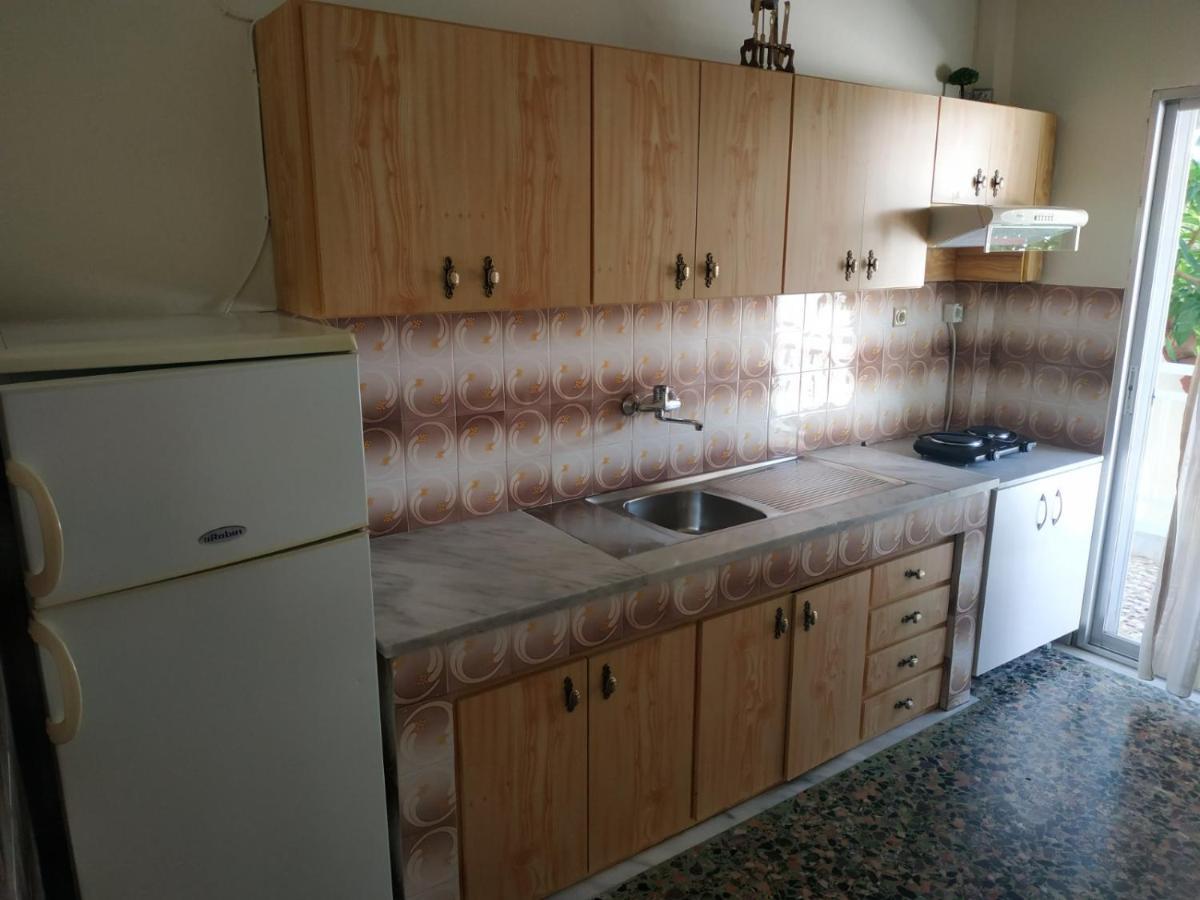 Anna'S House Apartment เนอาวรัสนา ภายนอก รูปภาพ
