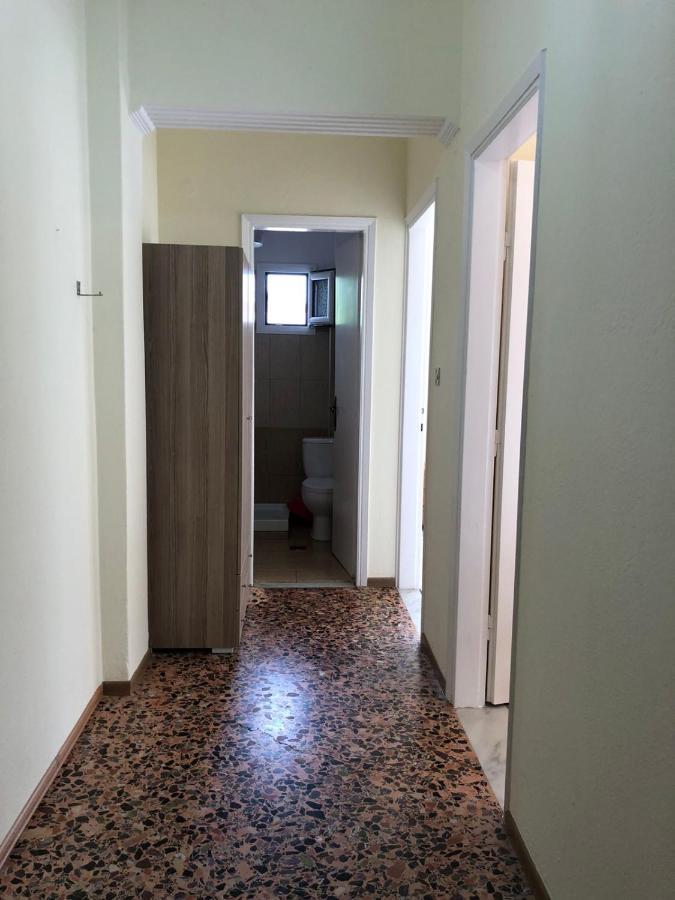 Anna'S House Apartment เนอาวรัสนา ภายนอก รูปภาพ